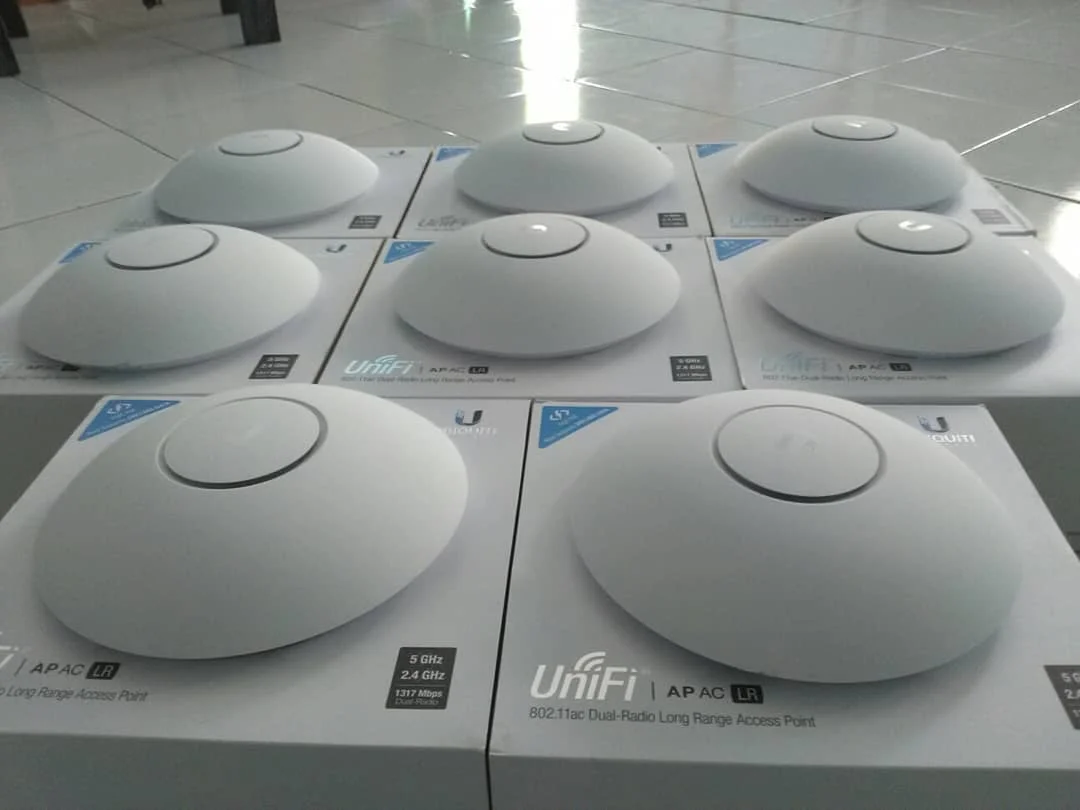 HiTech Ubiquiti Unifi Access Point